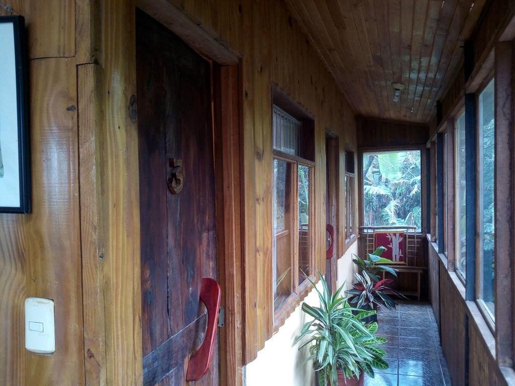Casa Tranquilo Hostel Монте-Верде Экстерьер фото